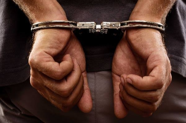 महिला डॉक्टरच्या आत्महत्या प्रकरणत एक&zwnj; अटकेत 