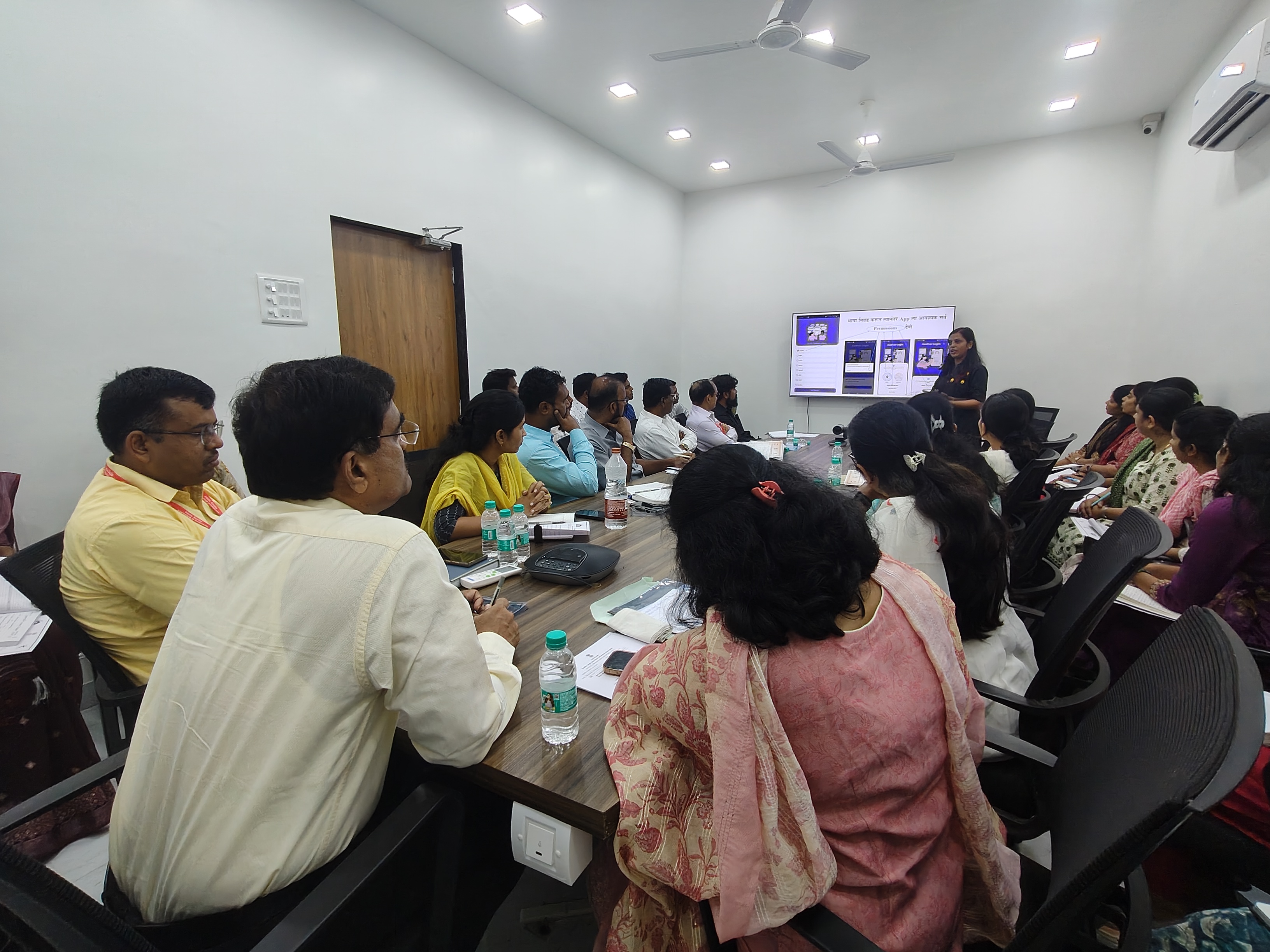 प्रधानमंत्री आवास योजना सर्वेक्षण प्रशिक्षण संपन्न