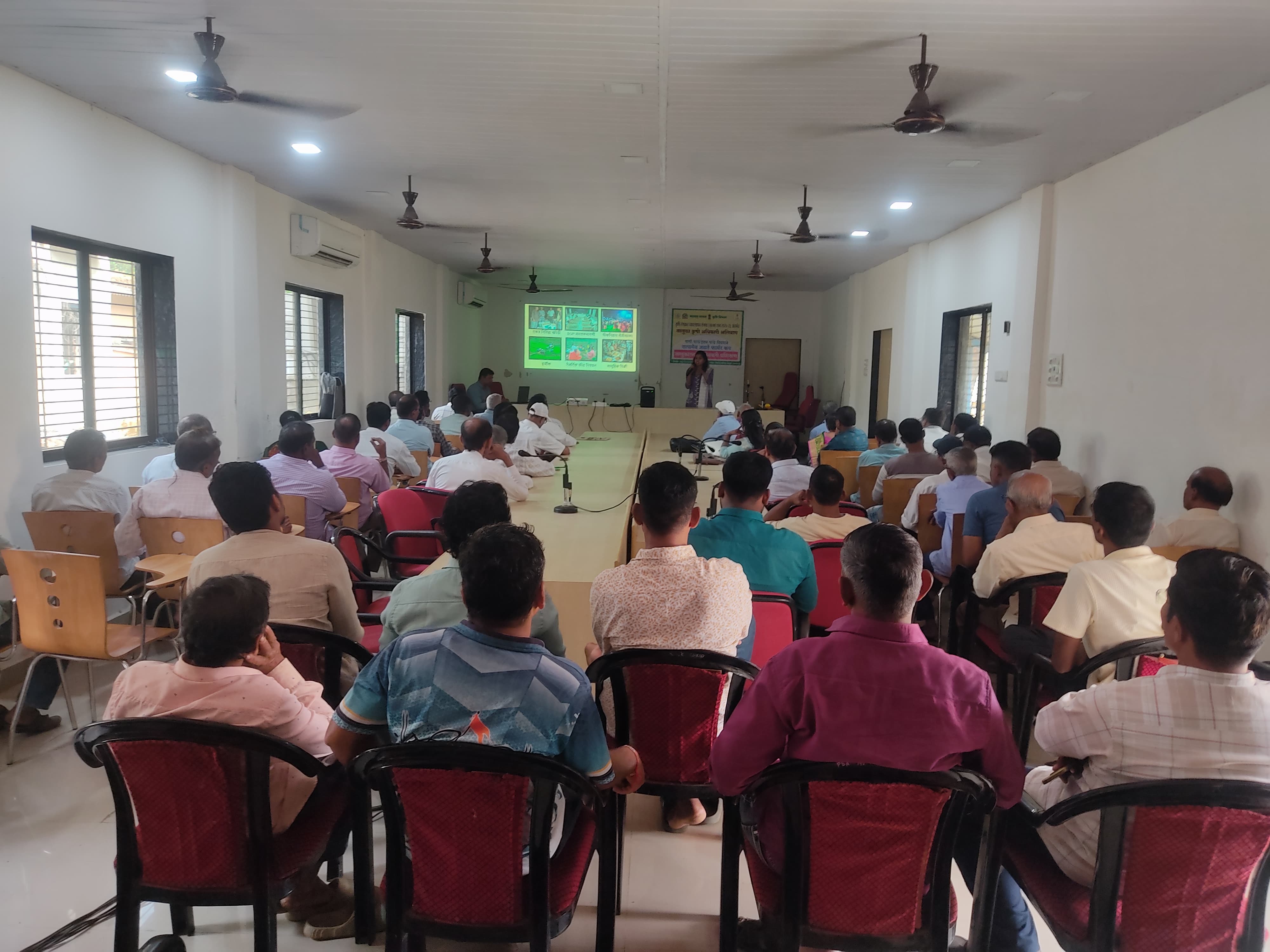 अलिबाग तालुक्यात &lsquo;फार्मर कप&rsquo; शेतकरी प्रशिक्षणाला उत्स्फूर्त प्रतिसाद