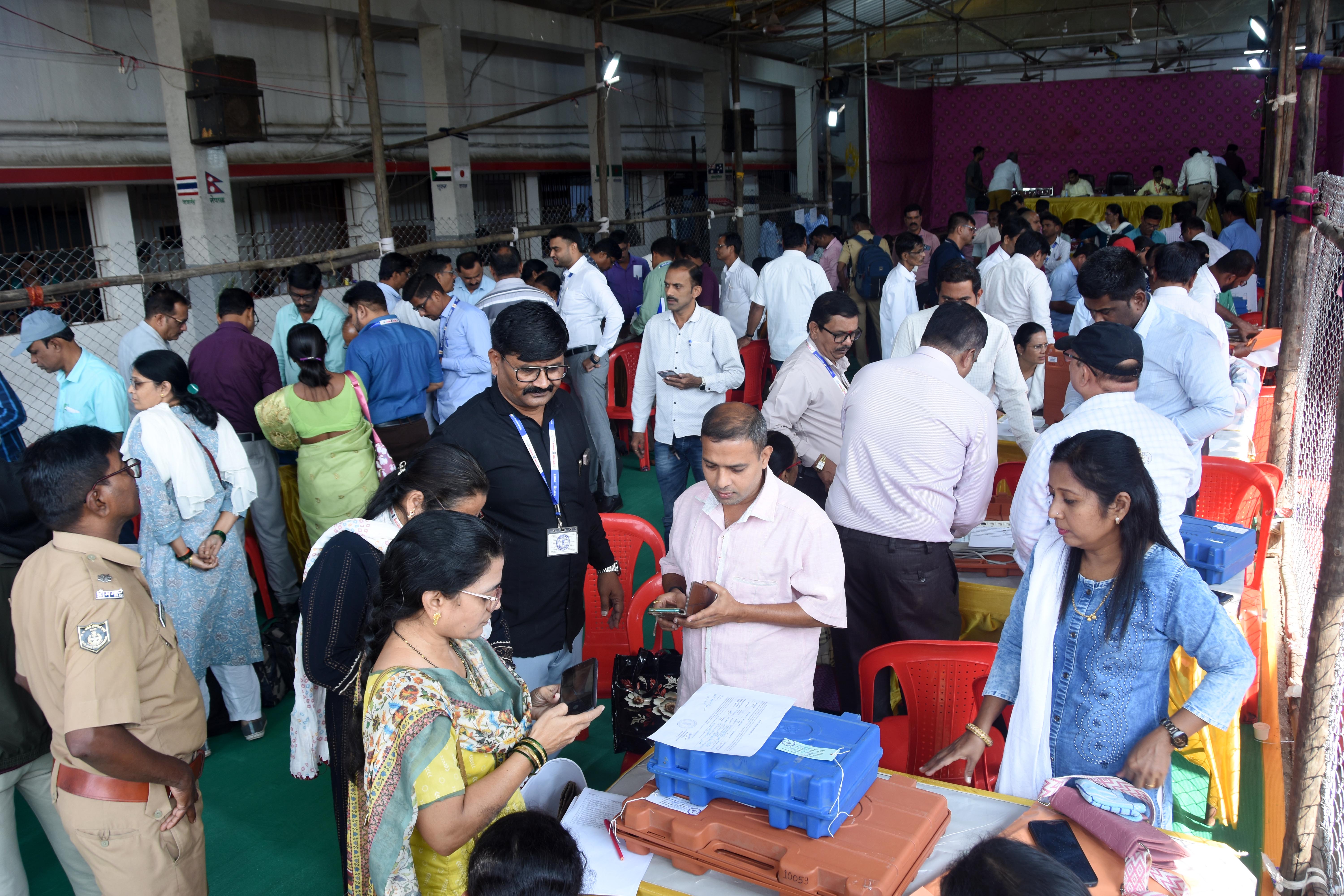 नगरपरिषद निवडणूक उद्या मतदान